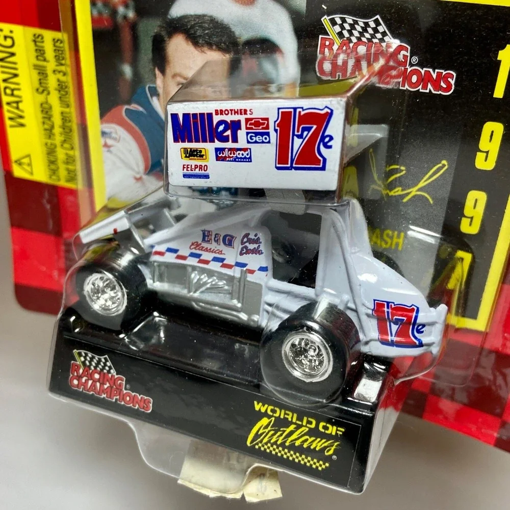 Racing Champions 1/64 Sprint‎ Car 1997 World of Outlaws Edition Cris Eash #17e